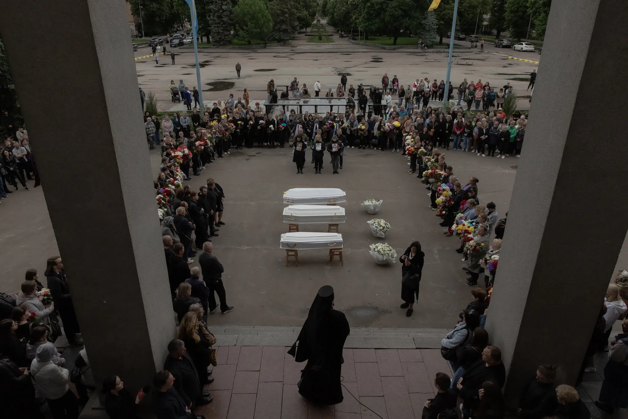 У середу вшановують пам'ять трьох маленьких братів і сестер, які загинули внаслідок російського ракетного удару минулими вихідними в Житомирській області України.